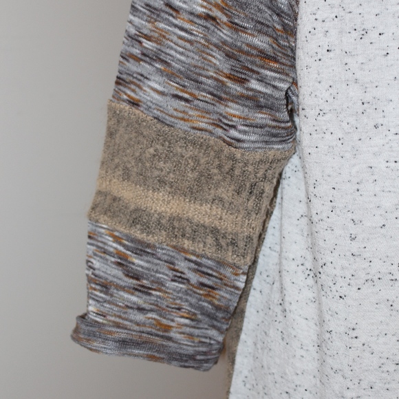 Gimmicks By BKE, shirt with knit and cotton mix medium               B4 - Picture 2 of 8